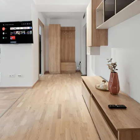 Apartment Maia With One Bedroom & Fully Kitchen *