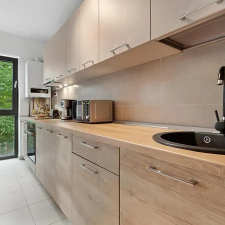 Apartmán Maia With One Bedroom & Fully Kitchen