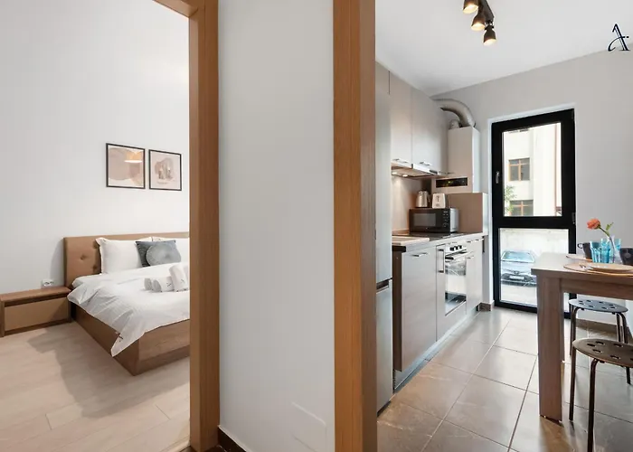 Maia With One Bedroom & Fully Kitchen *