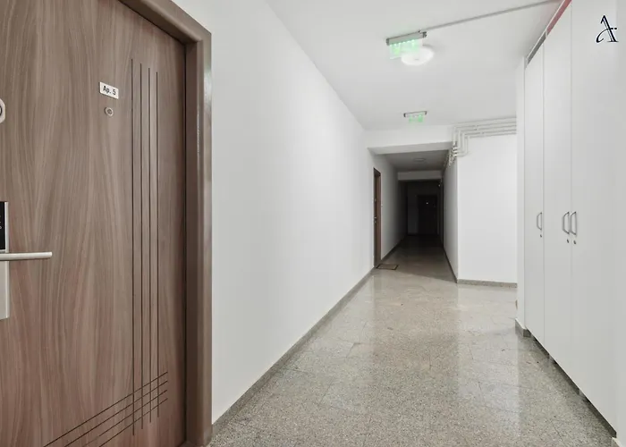 Maia With One Bedroom & Fully Kitchen Appartement Boekarest