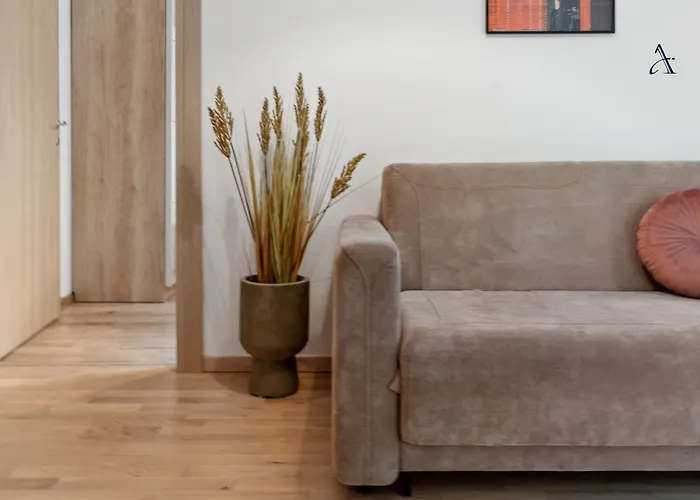 Maia With One Bedroom & Fully Kitchen Boekarest