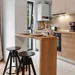 Maia With One Bedroom & Fully Kitchen Apartment