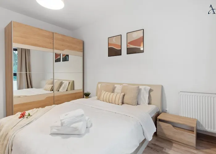 Maia With One Bedroom & Fully Kitchen *