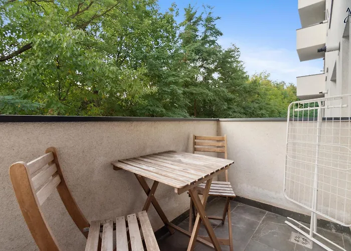 Maia With One Bedroom & Fully Kitchen * Bukarest