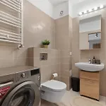 Maia With One Bedroom & Fully Kitchen