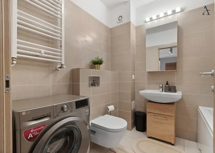 Maia With One Bedroom & Fully Kitchen